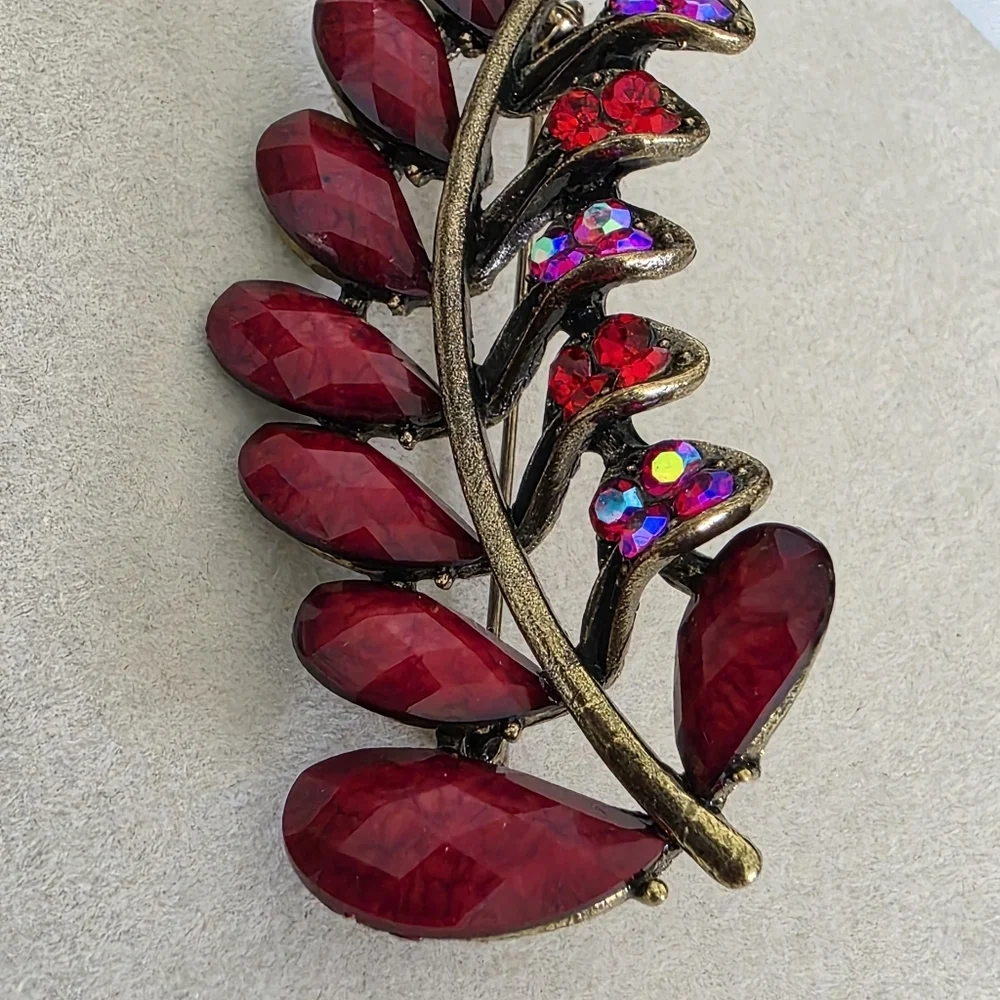 Vintage Antique Gold Red Fern Branch Brooch Pin